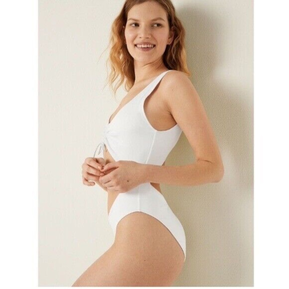 Victoria's Secret PINK Women's Ruched Front One Piece Swimsuits White L, NWT